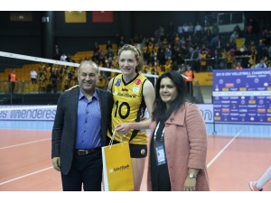 Vakıfbank’ın Avrupa’da 26. Zafer Gecesi