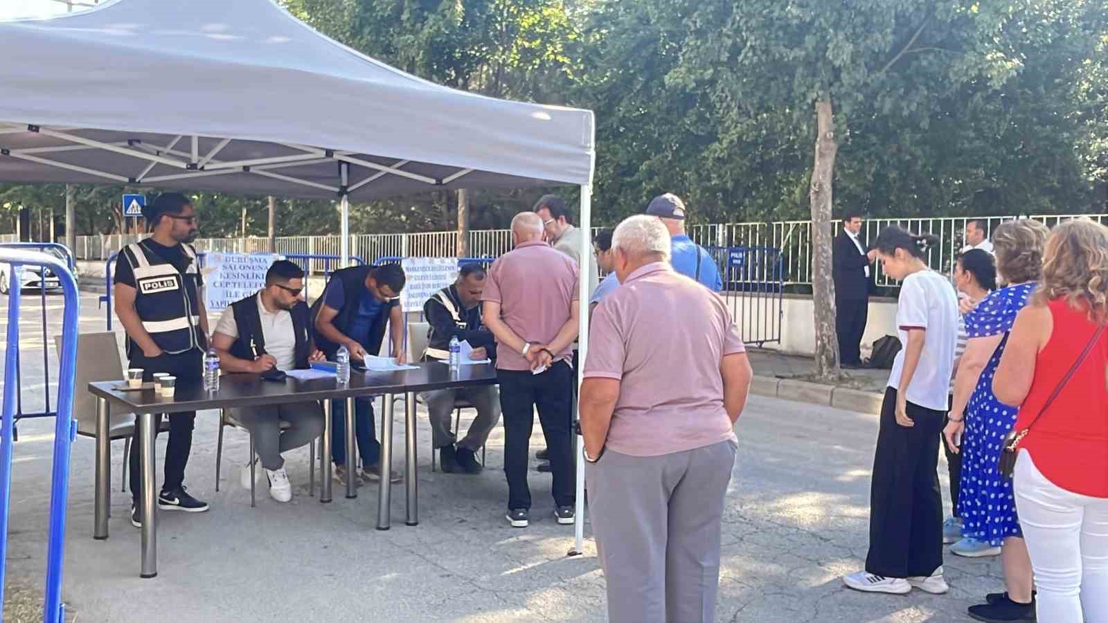tanju-ozcan-in-263-yila-kadar-hapis-istemiyle-yargilandigi-davada-4-uncu-gun
