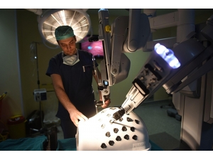 Ege Üniversitesi, Geleceğin Robotik Cerrahlarını Yetiştiriyor