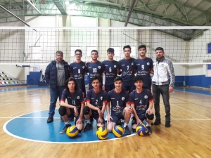 Voleybol Gençler Grup Müsabakaları Başladı