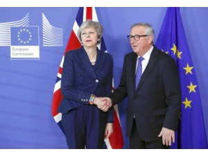 Theresa May, Brüksel’de