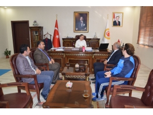 Şampiyon Sporcusu Kaymakam Dereci’yi Ziyaret Etti.