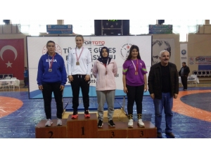 Minderde Türkiye Üçüncülüğü Kepez’in