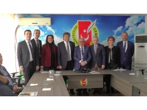 Millet İttifakı Büyükşehir Adayı Ataş: “İnsan Ve Parti Ayrımı Yapmadan Hizmet Vereceğiz”