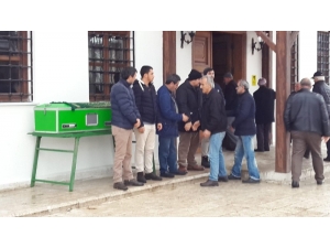 Konuşma Ve Yürüme Engelli 19 Yaşındaki Genç Hayatını Kaybetti