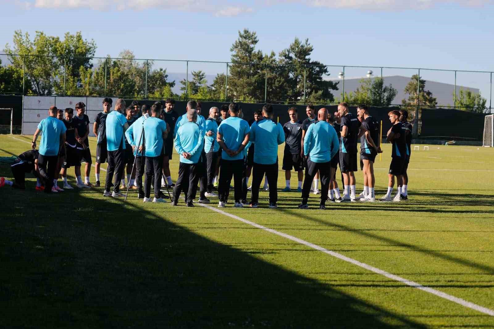 erzurumspor-ikinci-etap-kampina-basliyor