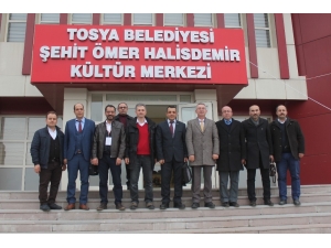 Ösym, Tosya’da Sınav Görevlilerine Eğitim Verdi