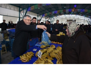 İnönü Belediye Başkanı Bozkurt Pazarcılar İle Bir Araya Geldi