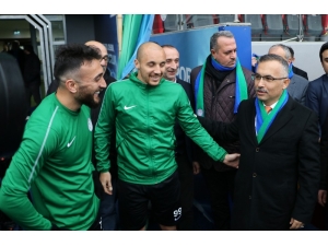 Okan Buruk: "Camianın Yanımızda Olması Psikolojik Olarak Güçlendirdi"