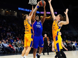 Thy Euroleague: Anadolu Efes: 93 - Gran Canaria: 74