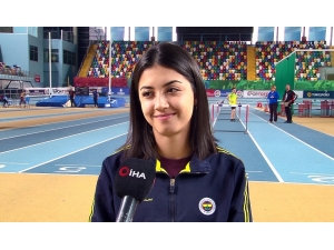 Esra Yılmaz: “Fenerbahçe’de En İyisi Olmak Zorundasın”