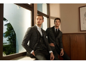 ‘Aşk Bize Neler Yaptırıyor’