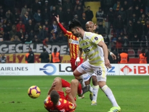 Spor Toto Süper Lig: İstikbal Mobilya Kayserispor: 1 - Fenerbahçe: 0 (Maç Sonucu)