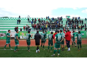 Salihli Belediyespor Galibiyet İstiyor