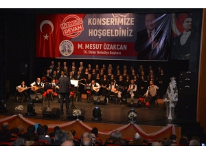 Efeler Belediyesi’nden Türkü Ziyafeti