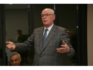 Kazım Kurt: “Her Mahallede Halk Merkezi Açacağız”