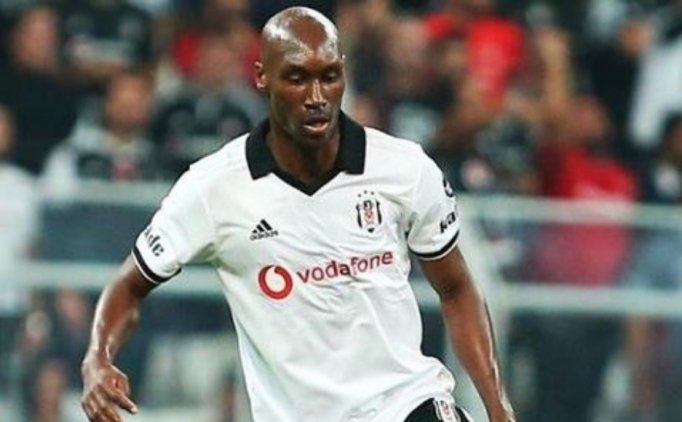 Beşiktaş'tan Atiba'ya Sürpriz Teklif! 'gel Teknik Heyette Ol'