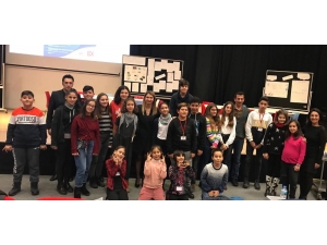 Bahçeşehir Kolejinden Çocuk Muhtarlara Liderlik Eğitimi