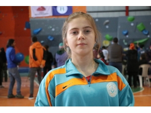 Dereceye Girenler Dağcılık Milli Takımı’na Seçilecek