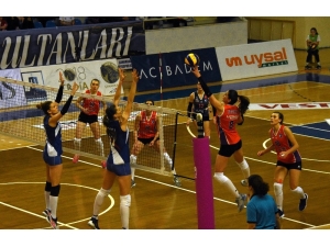 Vestel Venus Sultanlar Ligi: Çanakkale Belediyespor: 0 - Türk Hava Yolları: 3