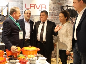 Zücaciye Ve Hediyelik Eşya Fuarında Türkiye Ağırlığı