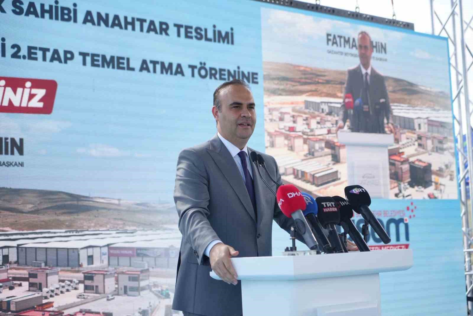bakan-kacir-turkiye-olarak-tarih-sahnesine-eskisinden-cok-daha-kuvvetli-ve-cok-daha-iddiali-cikiyoruz