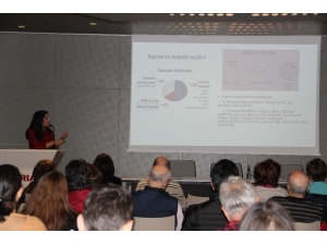 Kanser Okulunda Hasta Ve Hasta Yakınlarına Eğitim Verildi