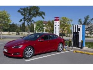 Körfez Geçişi Üzerinde Elektrikli Araçlar İçin Hızlı Şarj Konforu