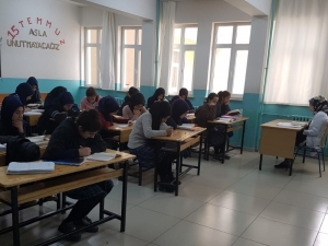 Van’da 196 Bin Öğrenci 875 Bin 422 Kitap Okudu