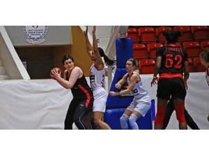 Bellona Kayseri Basketbol Adana’da Kazandı