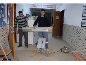 Muhtar Adayının Duyarlı Davranışı