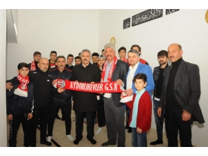 Burhanettin Uysal’dan Amatör Spor Kulüplerine Destek