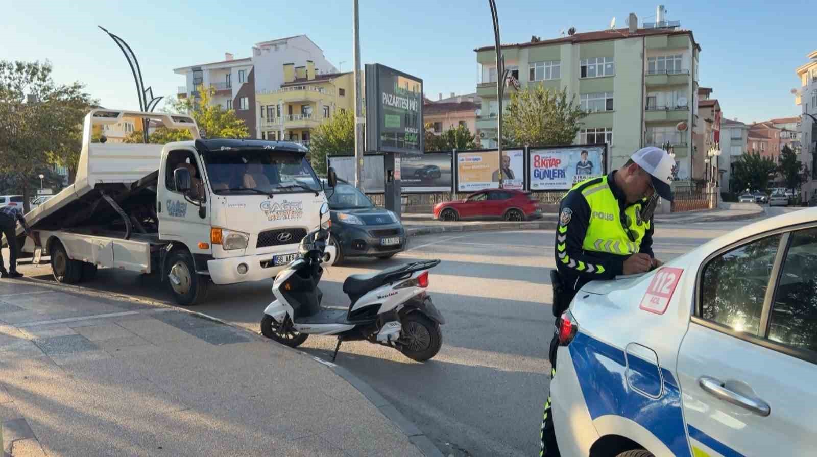 plakasiz-motosiklete-bindi-46-bin-lira-ceza-yiyip-motor-ve-ehliyetinden-oldu