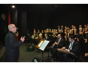 Kuşadası’nda ‘Dramalı Hasan Hasgüler’ Konseri