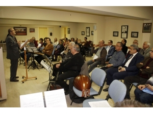 Başkan Alıcık Tsm Korosunu Ziyaret Etti