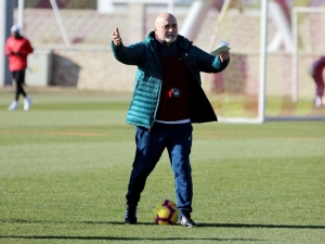 Hikmet Karaman: "Hakemler Teknolojinin Verdiği İmkanları Doğru Kullanmalı"