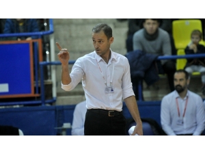 İnegöl Belediyesispor Gökhan Öner İle Yolları Ayırdı