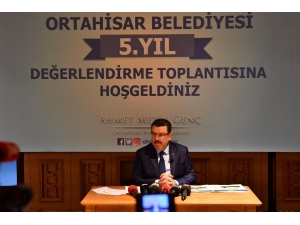 Başkan Genç: "Samimi Oldum; Halk Bağrına Bastı"