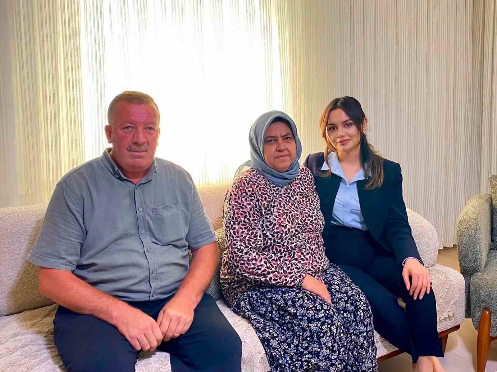 bolu-da-sehit-ailesine-ziyaret-yeni-kaymakamdan-vefa-ornegi
