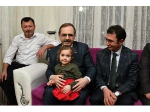 Başkan Zihni Şahin: “Kimsesizlerin Kimsesi Olacağız”