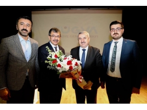 Araştırmacı Yazar Hayati İnanç Körfezliler’le Buluştu