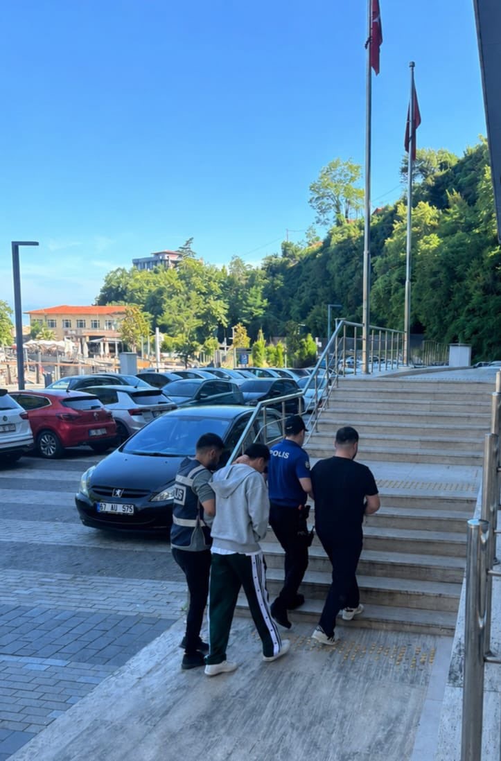 zonguldak-ta-fuhus-operasyonunda-2-tutuklama