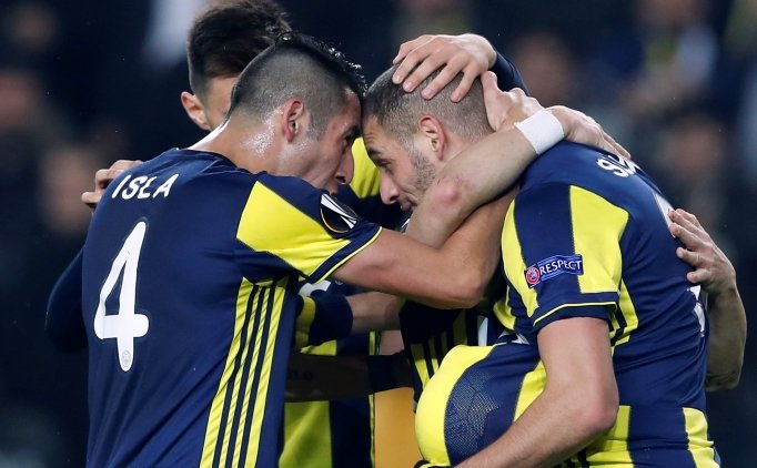 Fenerbahçe, Slimani Ile Tur Ateşini Yaktı!