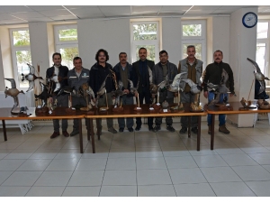 Burdur’da Fotoğraf Ve Tahnit Sergisi Düzenlendi