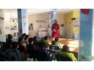 İzmit’te Çocuklar Haklarını Öğrenmeye Devam Ediyor