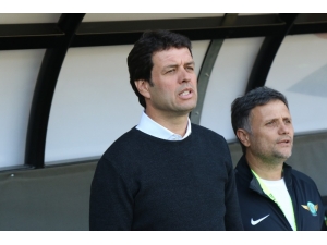 Akhisarspor, Cihat Arslan İle Yollarını Ayırdı