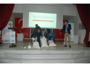 Şeker Ve Tuz Çuvalları İle Tehlikeye Dikkat Çektiler