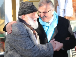 Beykoz Belediye Başkan Adayı Murat Aydın, Beykoz’un Köylerinde Vatandaşları Ziyaret Etti