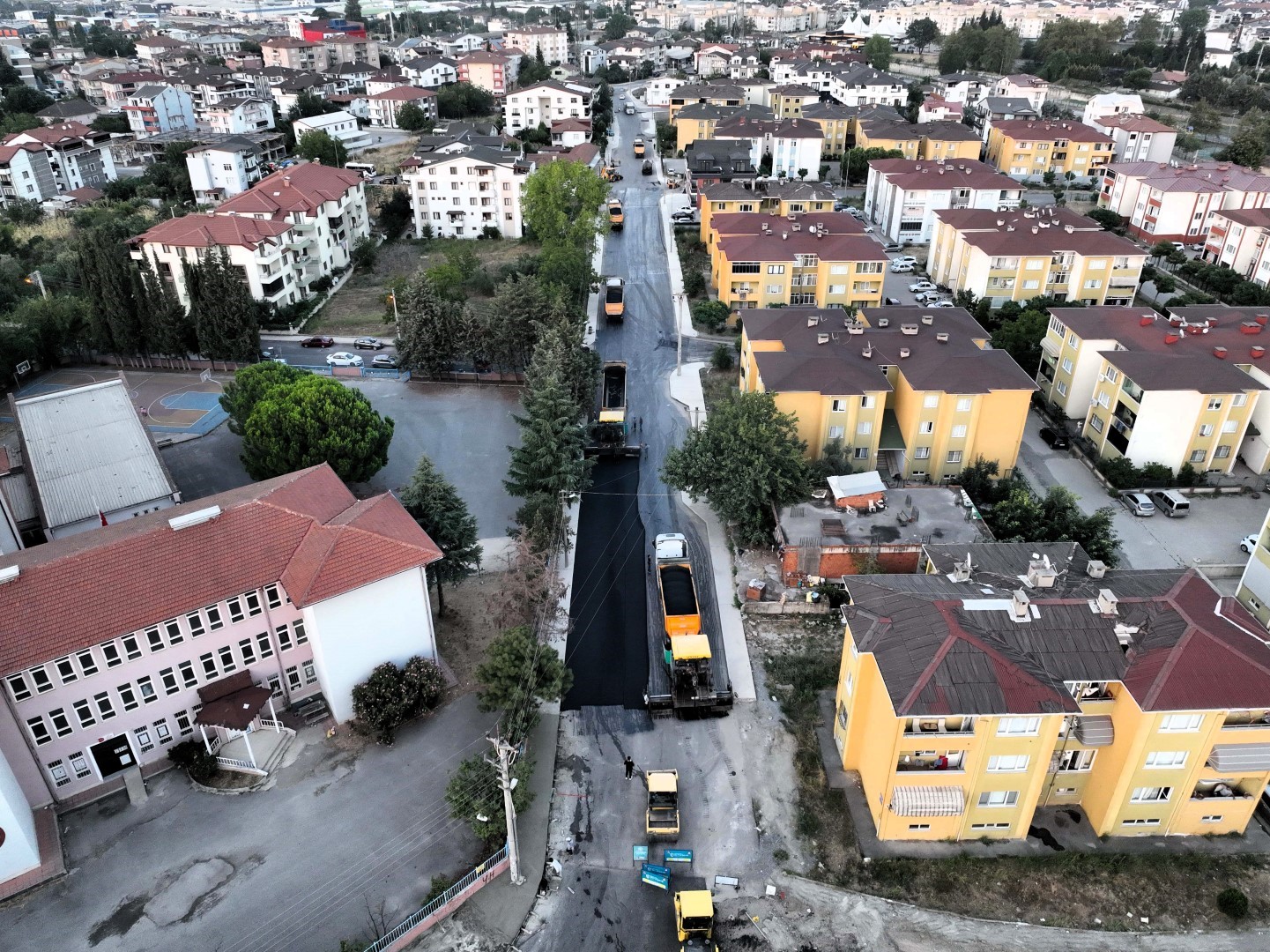 golcuk-te-600-metrelik-cadde-yenilendi