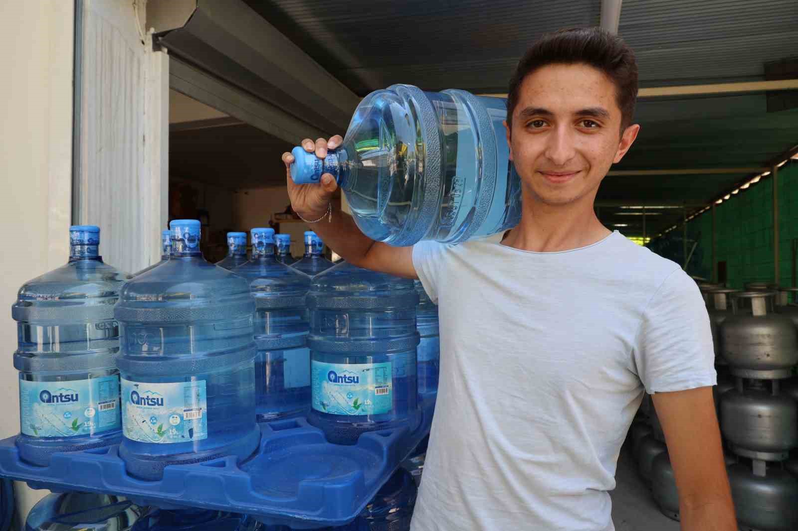 antsu-yilin-ilk-yarisinda-7-milyon-litre-su-satisi-yapti